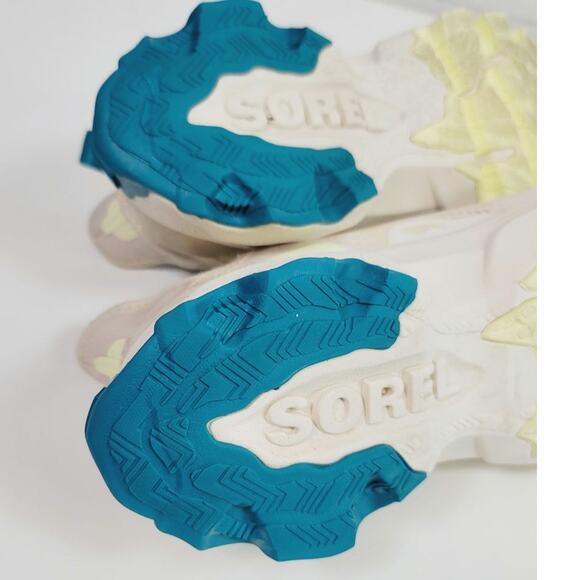 Sorel Kinetic Breakthru Day Lace Shoes in Bleached Ceramic, sz 9.5 - Picture 14 of 16